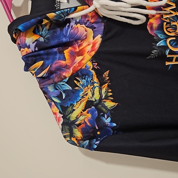 HOGWART'S Harry Potter themed graphics floral fauna long sleeve hoodie Small EUC - Picture 9 of 9